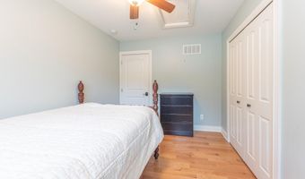 641 Louise Dr, Ann Arbor, MI 48103