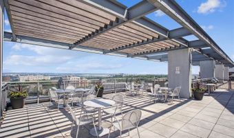 2001 15TH St N #320, Arlington, VA 22201