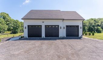 61 Beecher Rd, Brooklyn, CT 06234