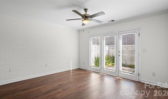1224 Green Oaks Ln F, Charlotte, NC 28205