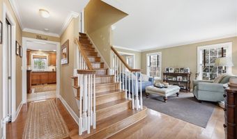 119 North Ln, Angola, NY 14006