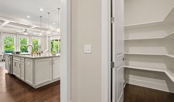 554 White Oak Pond Rd, Apex, NC 27523
