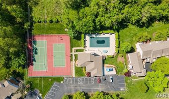 1319 Tahoe Valley Ct, Ballwin, MO 63021