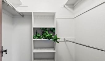 19 Douglas Dr N, Broomfield, CO 80020