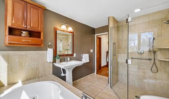 5735 BRADLEY Blvd, Bethesda, MD 20814