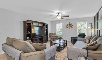 4142 Crest Ridge Ln, Boiling Springs, SC 29316