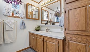 3350 5 Airport Rd, Allentown, PA 18109