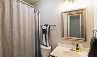 4600 Clemens Blvd, Ames, IA 50014