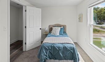 2641 Sidney St, Alton, IL 62002