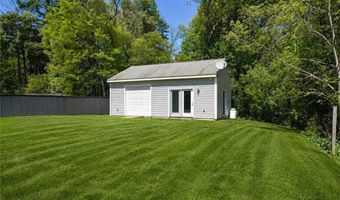 35 Leuba Rd, Coventry, RI 02816