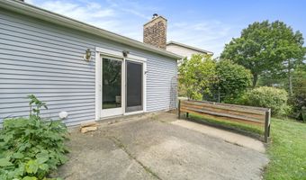 2225 Tilsby Ct, Ann Arbor, MI 48103