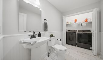 8 Robin Way 7, Chester, NH 03036