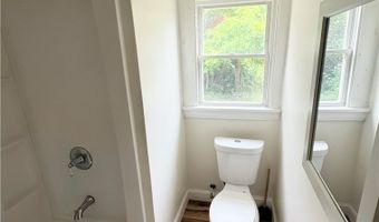884 Copley Rd 2, Akron, OH 44320