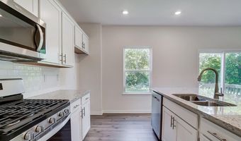34 Cider Mill Dr, Ashville, OH 43103