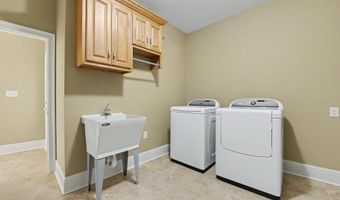 5140 Lower Bay Rd, Bay St. Louis, MS 39520