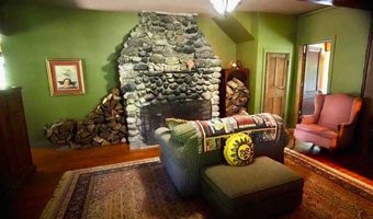 759 Young's Corners Rd, Amsterdam, NY 12010