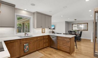 14712 Dory Ct, Apple Valley, MN 55124