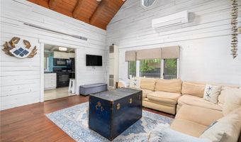 4 Ottawa Trl, Narragansett, RI 02882