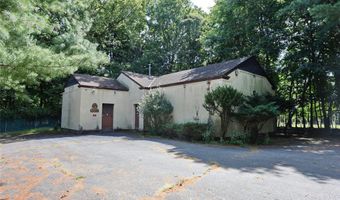 33 Church Rd, Airmont, NY 10952
