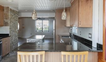 84 Wales St, Cranston, RI 02920