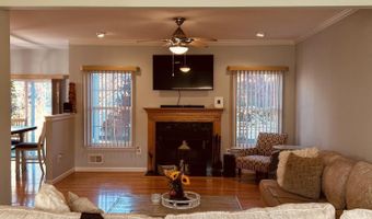 6 Key Largo Ct, Bayville, NJ 08721