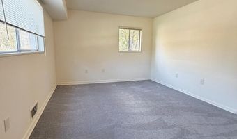 10661 WEYMOUTH St 101, Bethesda, MD 20814