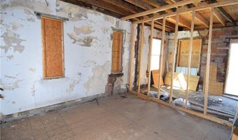 1132 Main St, Aliquippa, PA 15001