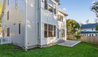 7804 CUSTER Rd, Bethesda, MD 20814