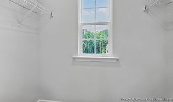 1049 Misty Creek Dr, Aberdeen, NC 28315