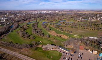 2112 E Christensen St, Brandon, SD 57005