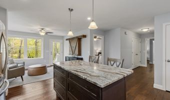 10 Wilson Way, Brentwood, NH 03833