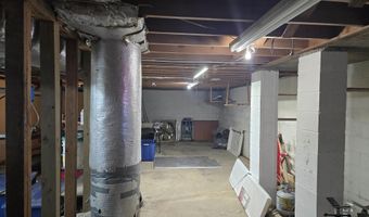 1800 White Dr, Batesville, AR 72501