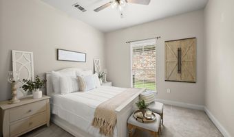 3076 Southbank Dr, Baton Rouge, LA 70810