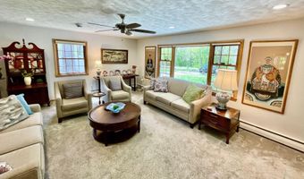 804 22nd St NW, Austin, MN 55912