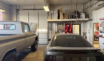 803 W LINCOLNWAY, Cheyenne, WY 82001