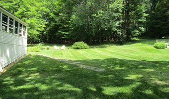 32 Old Warner Rd, Bradford, NH 03221