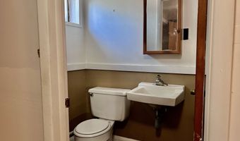 239 Bates Dr, Cheshire, CT 06410