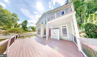 6403 EARLHAM Dr, Bethesda, MD 20817