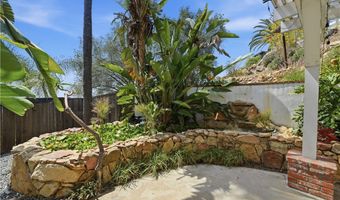 717 Porter Rd, Fallbrook, CA 92028