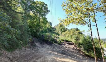 Hwy 52 E, Beattyville, KY 41311