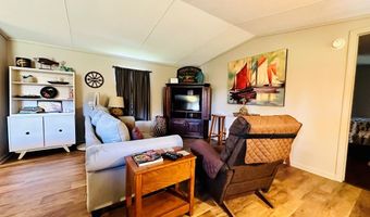 454 Bay City Rd, Apalachicola, FL 32320