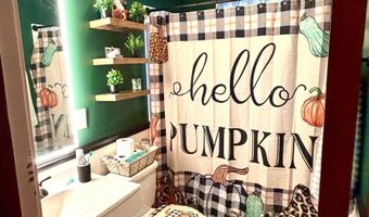 2208 E 5th St, Anderson, IN 46012