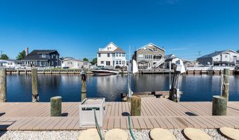 73 Carlyle Dr, Bayville, NJ 08721