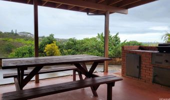 98-1789 Hapaki St, Aiea, HI 96701