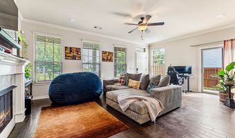 908 NE Arleta Gdns, Bentonville, AR 72712