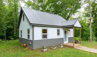874 N Corwin Rd, Bloomfield, IN 47424
