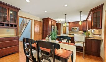 209 Lancaster Way, Cheshire, CT 06410