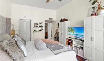 18061 Biscayne Blvd PH01, Aventura, FL 33160