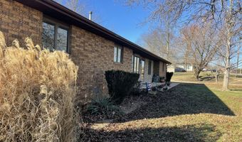 607 Kottmeier St, Ava, MO 65608