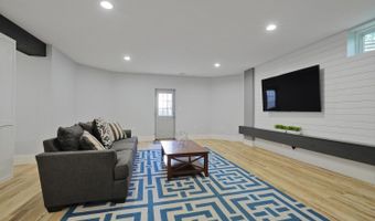 41744 IVY GLEN Ct, Ashburn, VA 20148